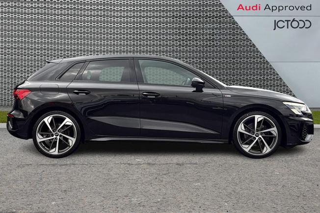 AUDI A3 Photo 4