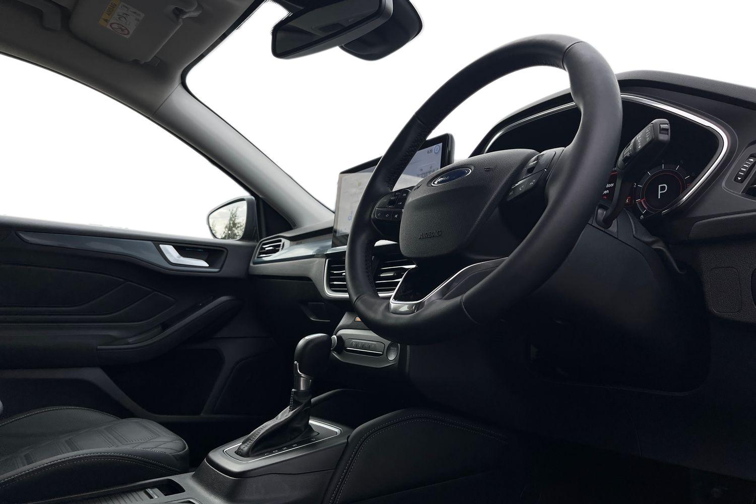 Ford Focus Photo 8