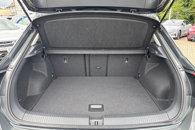 VOLKSWAGEN T-Roc Photo 12