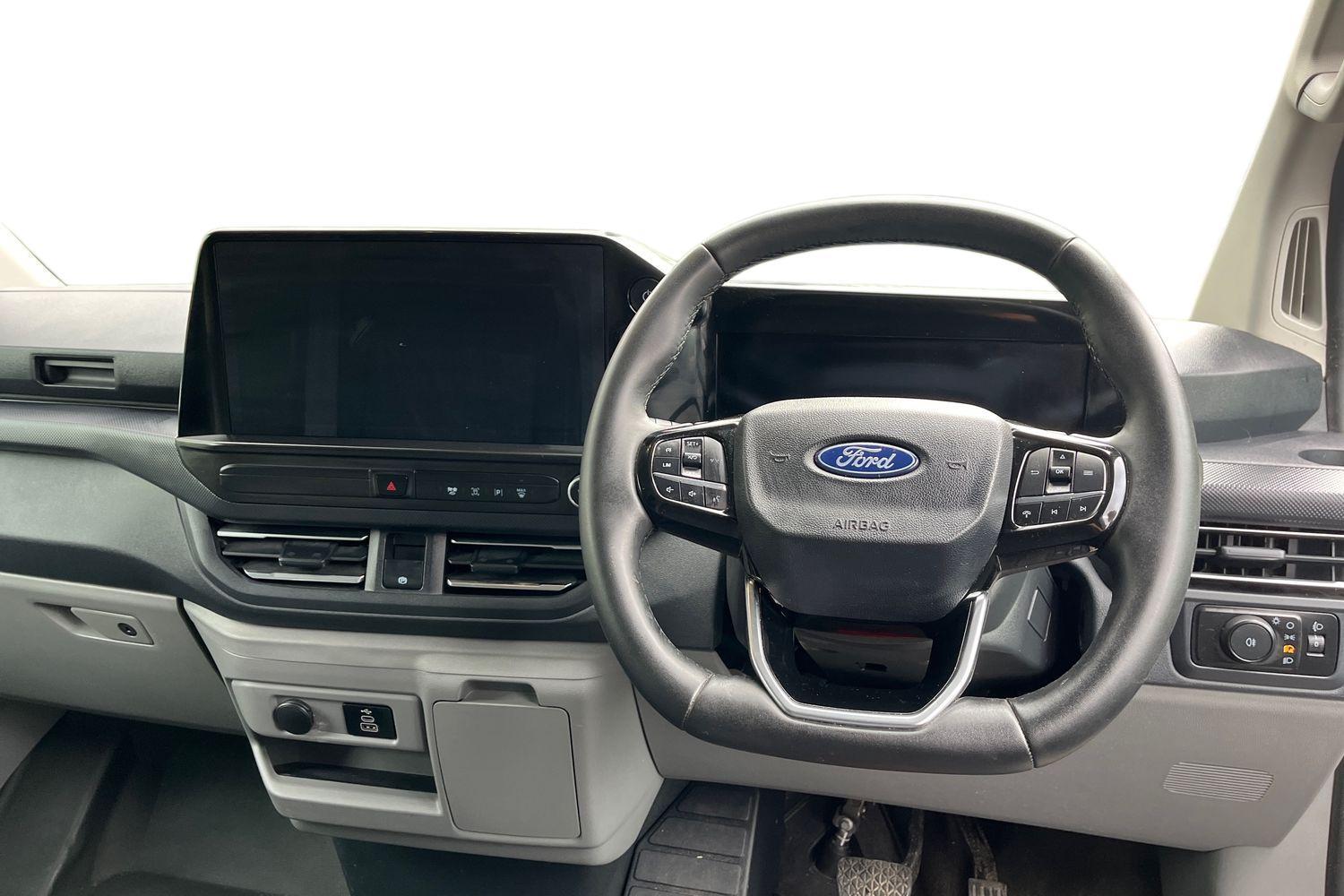 Ford E-TRANSIT CUSTOM Photo 10