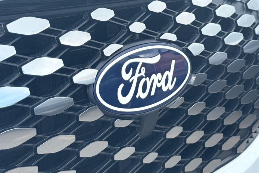 Used Ford E-TRANSIT CUSTOM HV75OYC 39