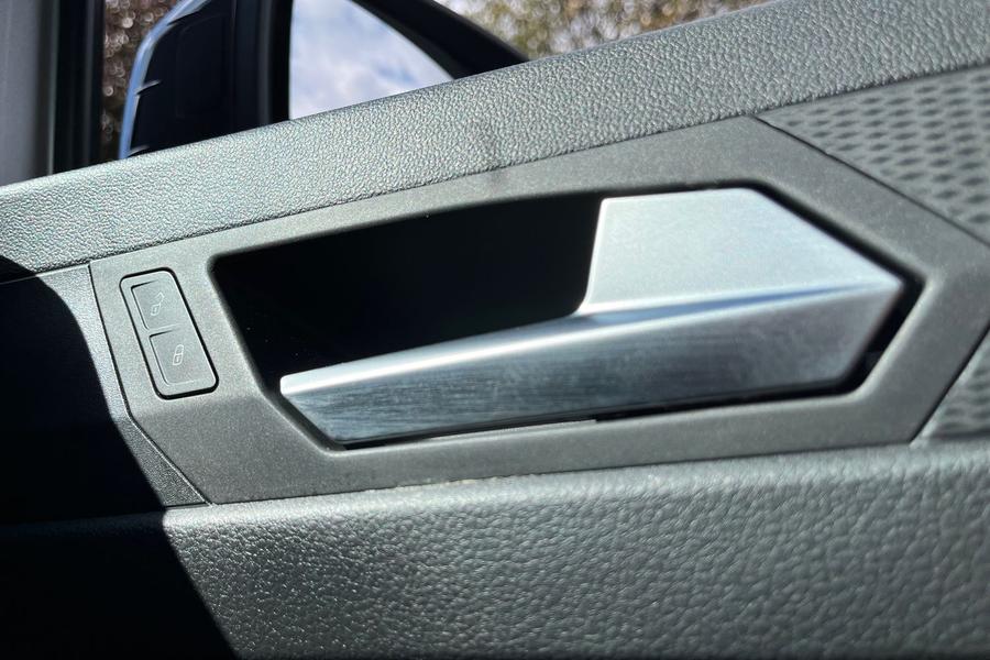 Ford Tourneo Connect Photo autoimg-cd01d632673a5ac34eb511fec58a9d68ad8d3ecf.jpg