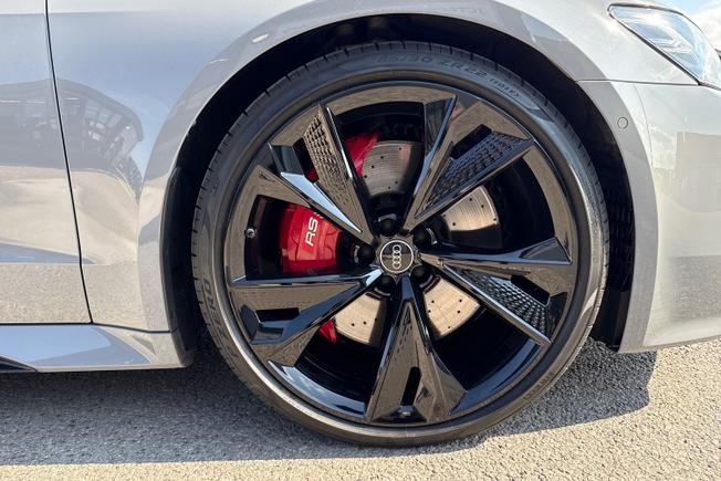 Audi RS7 Photo 29
