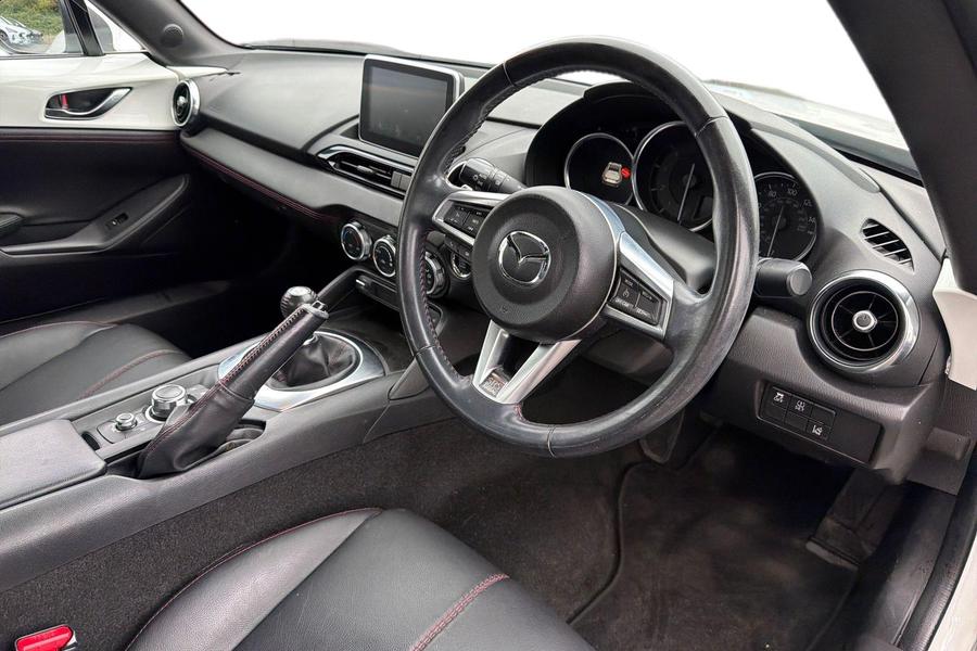 Mazda MX-5 Photo autoimg-cd0bd0c999387b75553439e5337f803544d50126.jpg