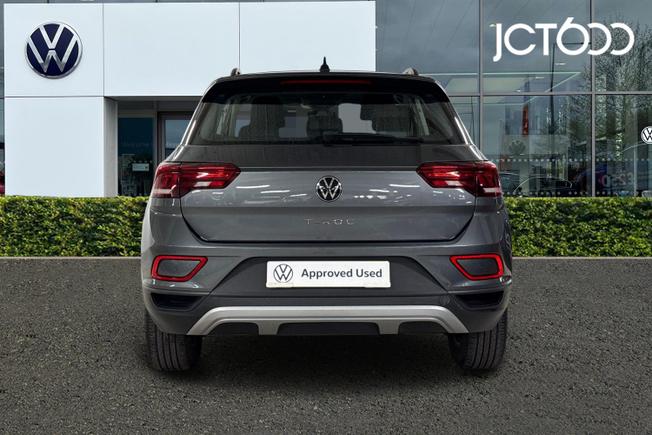 VOLKSWAGEN T-Roc Photo 7