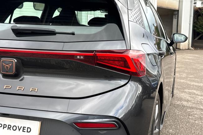 CUPRA Born Photo 18