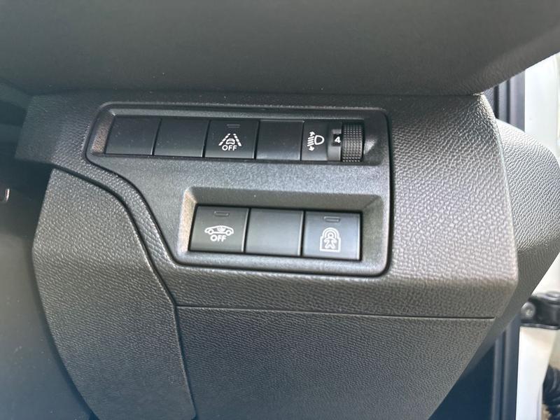 Used Peugeot 3008 EK22WWT 38