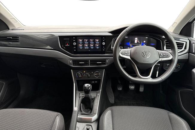 VOLKSWAGEN Polo Photo 10