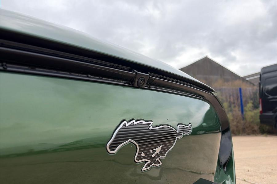 Ford Mustang Mach-E Photo autoimg-cd1a2365469ef4c00e708f145f690c15ef3250ae.jpg