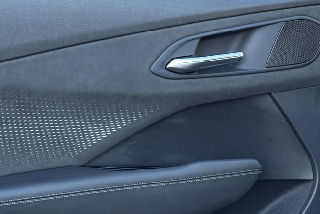 AUDI Q3 Photo 49