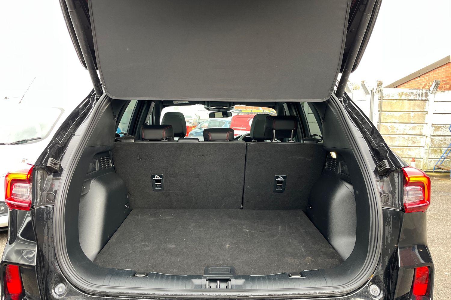 Ford KUGA Photo 20