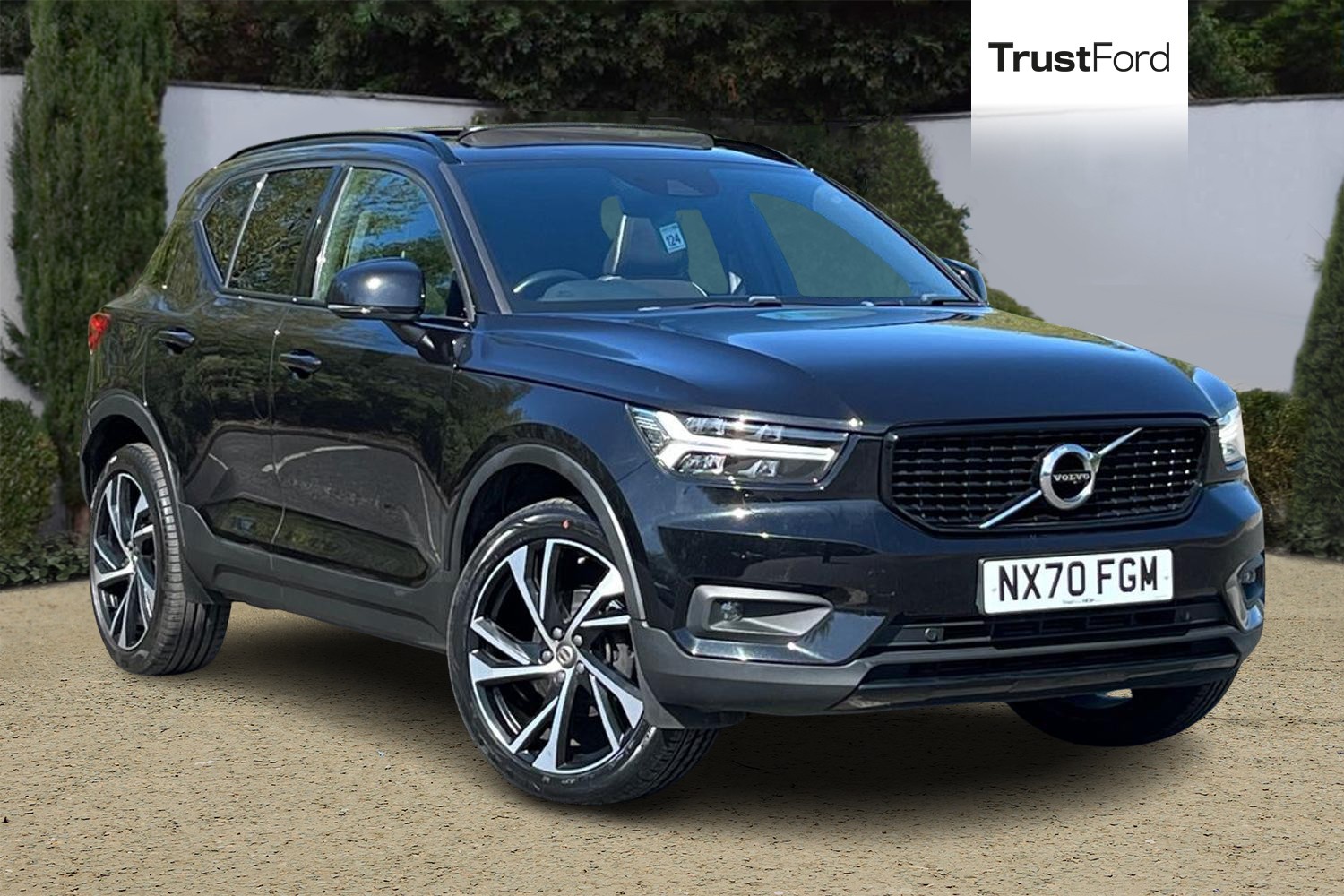 Volvo XC40 Photo 0
