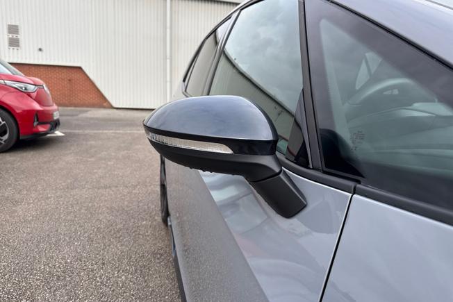 CUPRA Born Photo 21