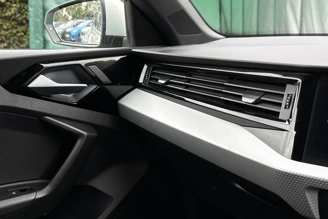 AUDI A1 Photo 36