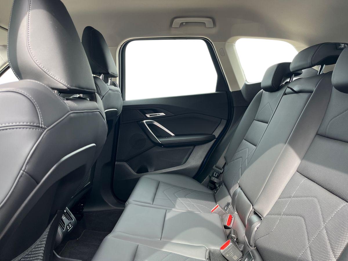BMW X1 Photo 3