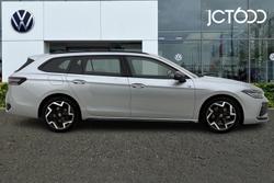 Volkswagen Passat Photo 4