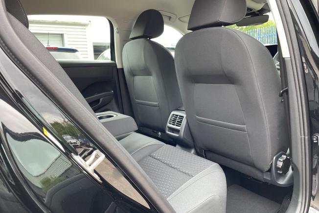 VOLKSWAGEN T-Roc Photo 44