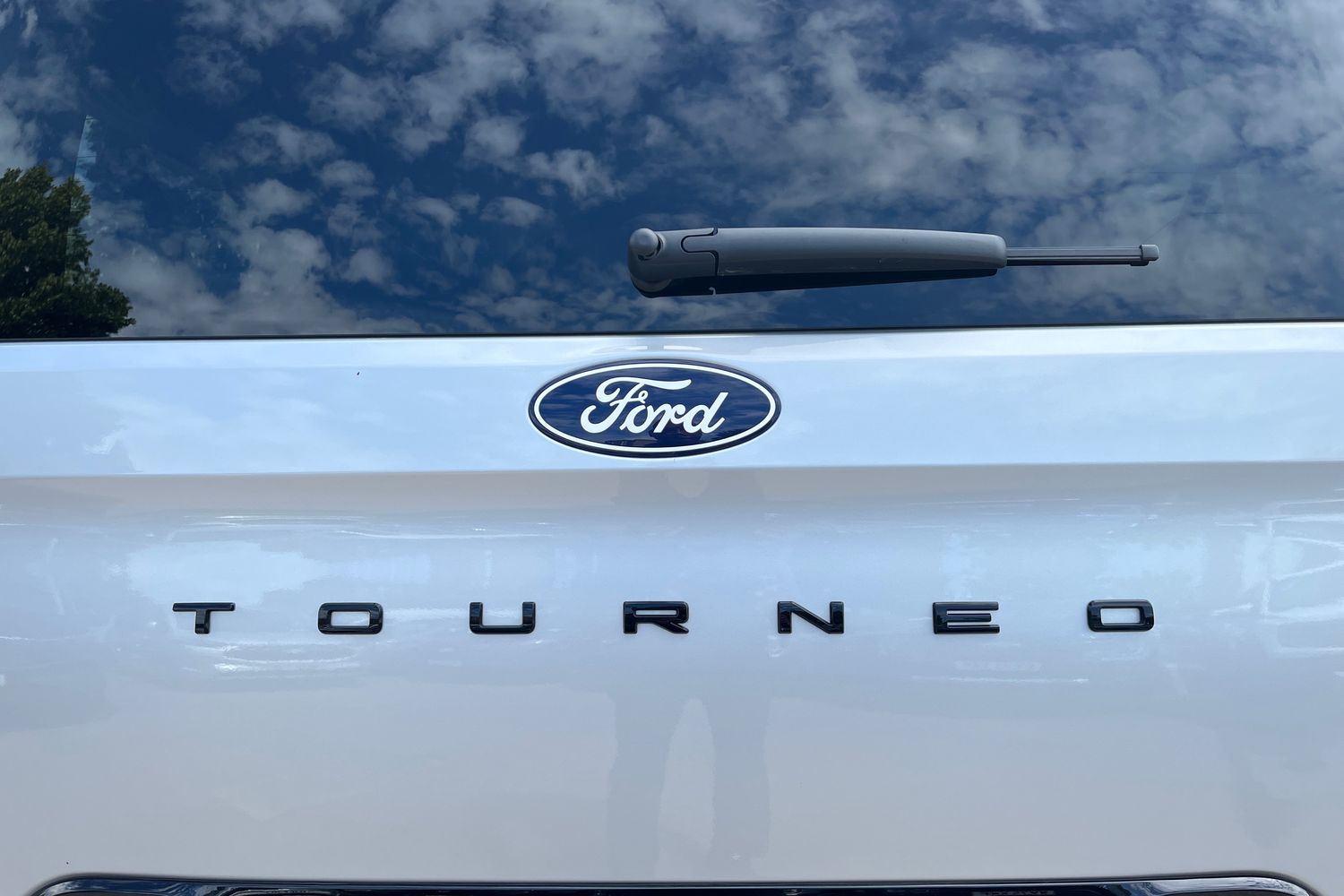 Ford TOURNEO CUSTOM Photo 19