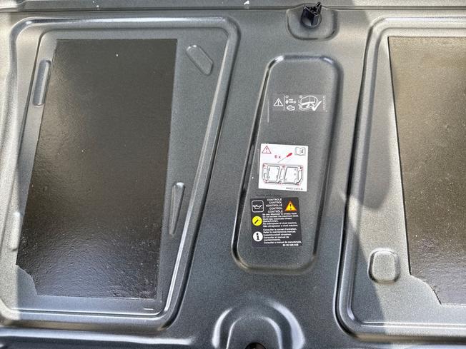 SMART ForFour Photo 21