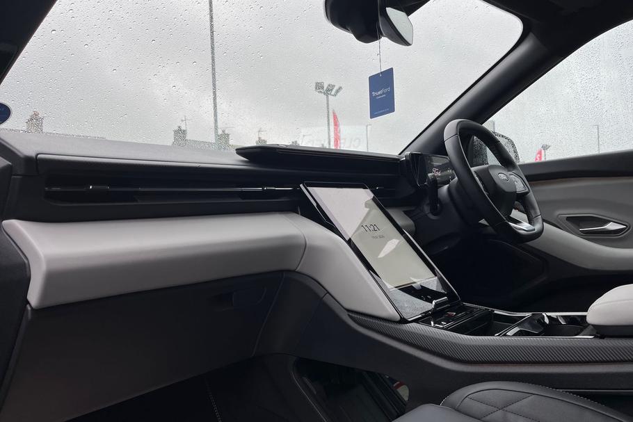 Used Ford EXPLORER NC25FME 18