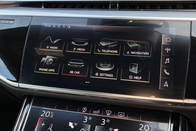 Audi A8 Photo 13