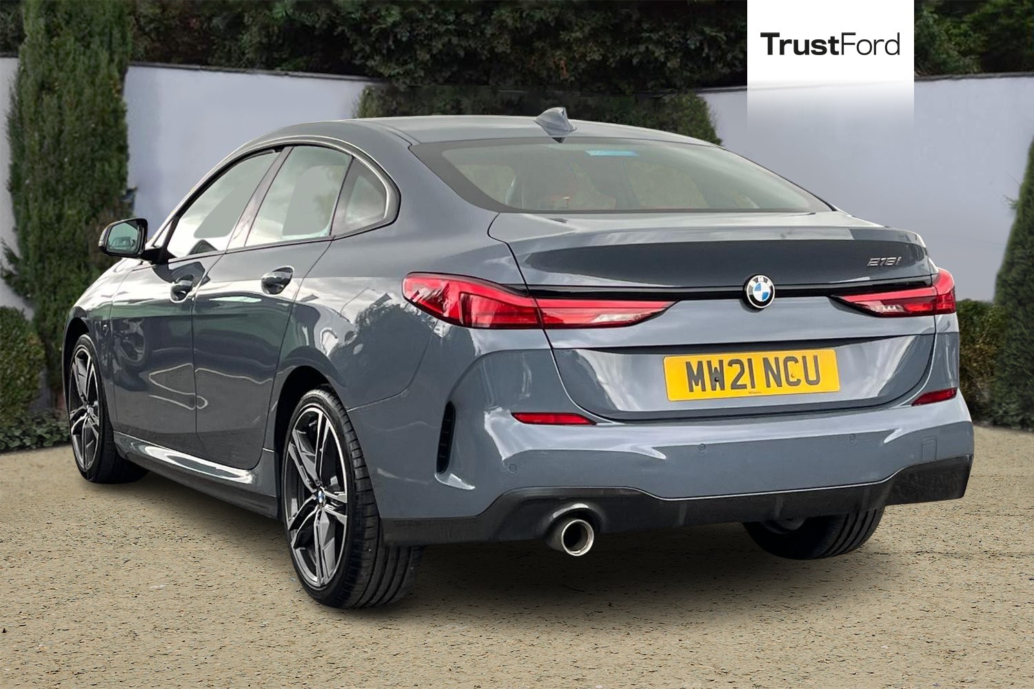 BMW 2 SERIES Photo 1