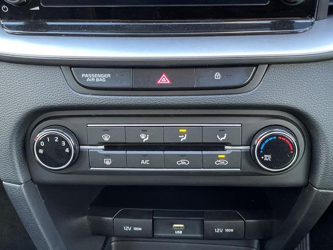 KIA Ceed Photo 43