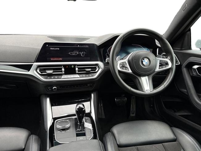 BMW 2 Series Photo 11