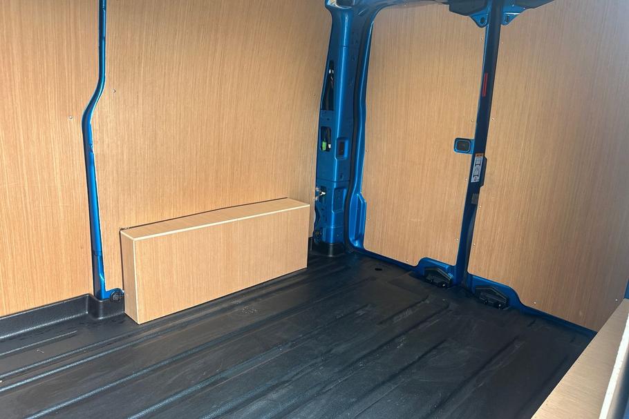 Used Ford E-TRANSIT CUSTOM MX75KEK 4