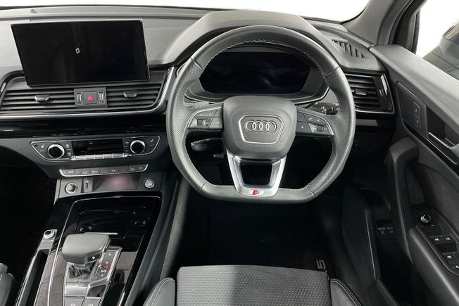 AUDI Q5 Photo 11