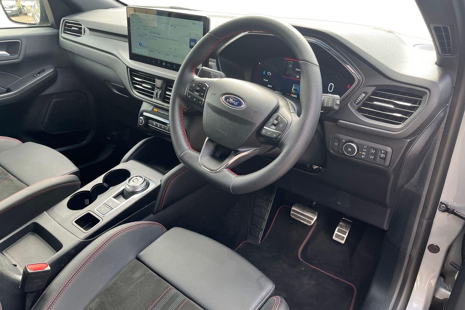 Ford KUGA Photo 8