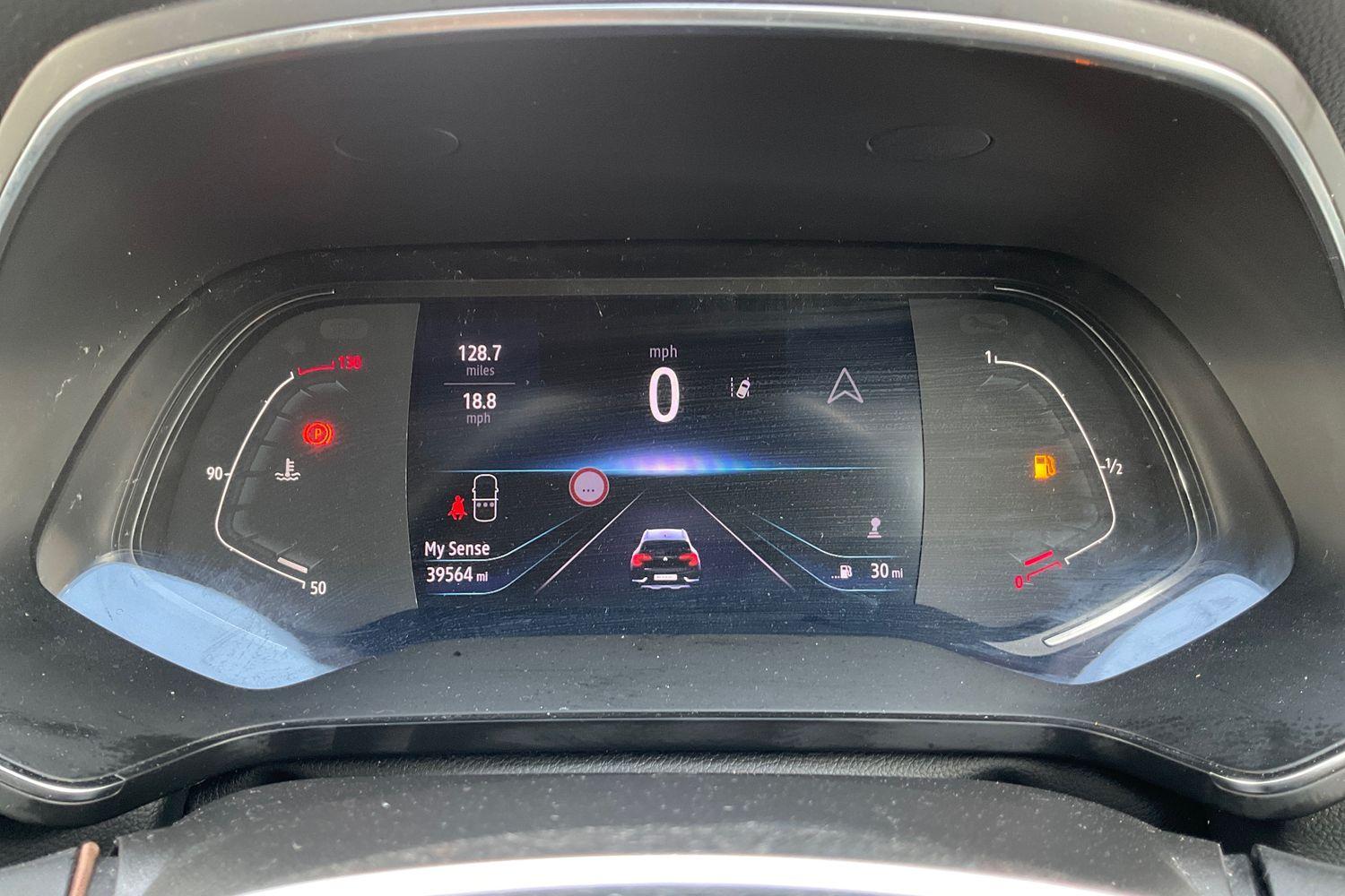 Renault CAPTUR Photo 12