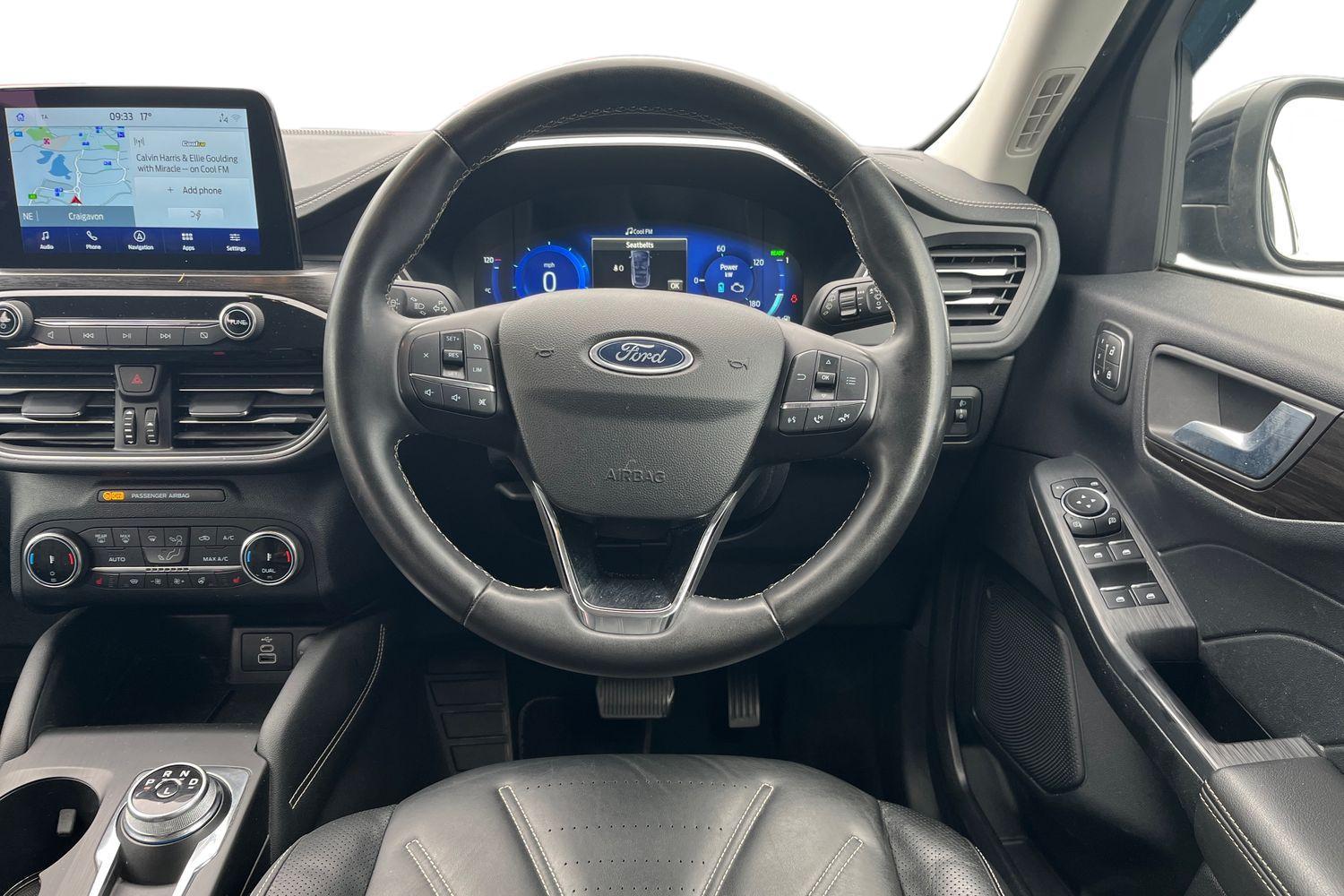 Ford KUGA Photo 10