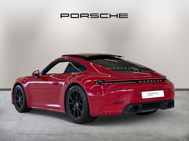 PORSCHE 911 Photo 5