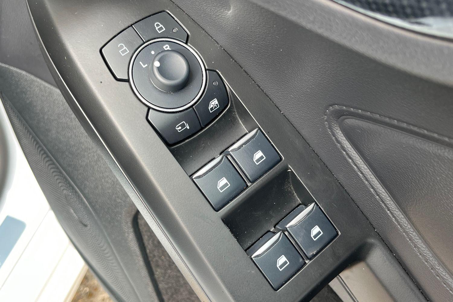 Ford Focus Photo 15