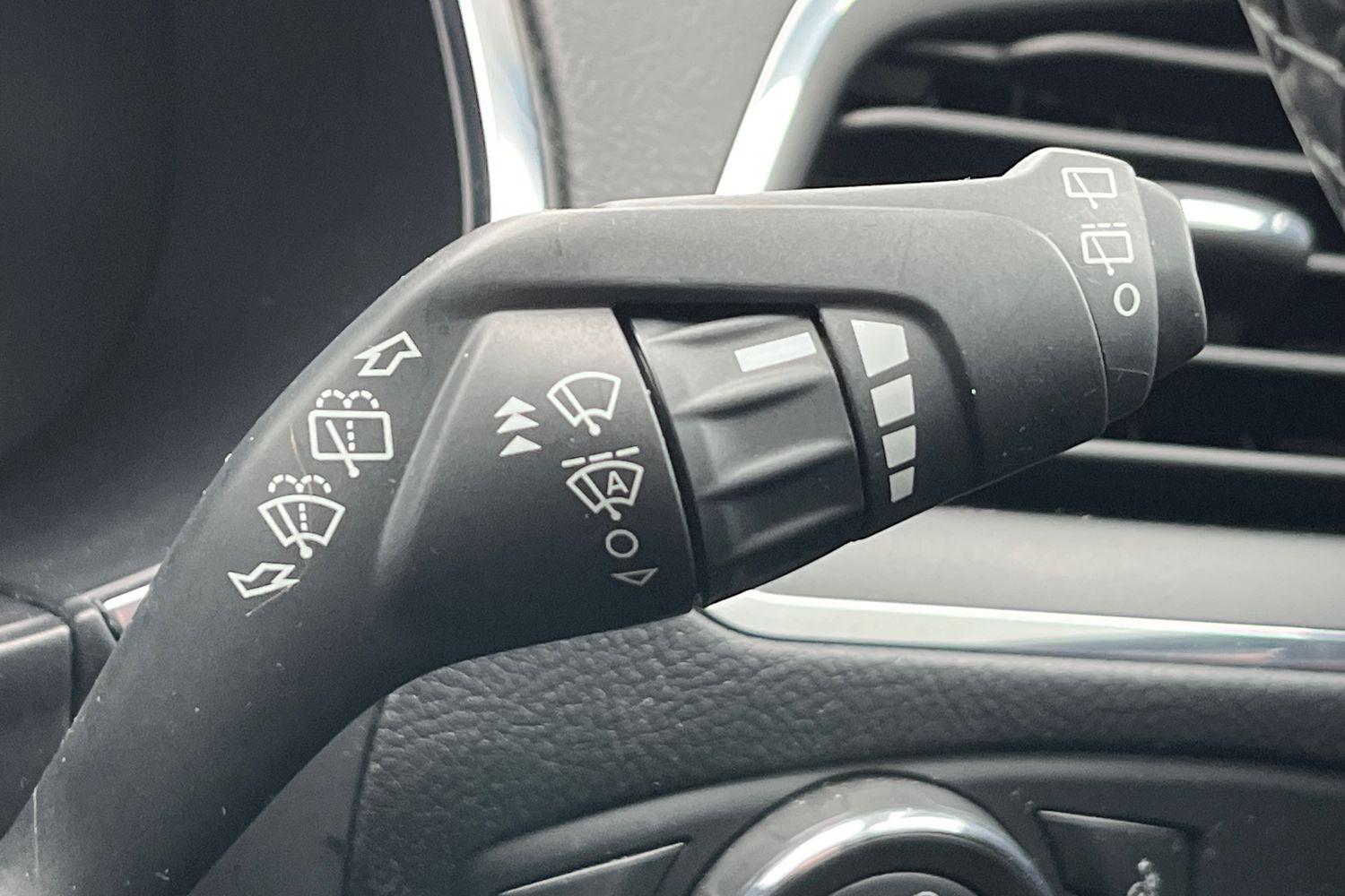 Ford GALAXY Photo 14