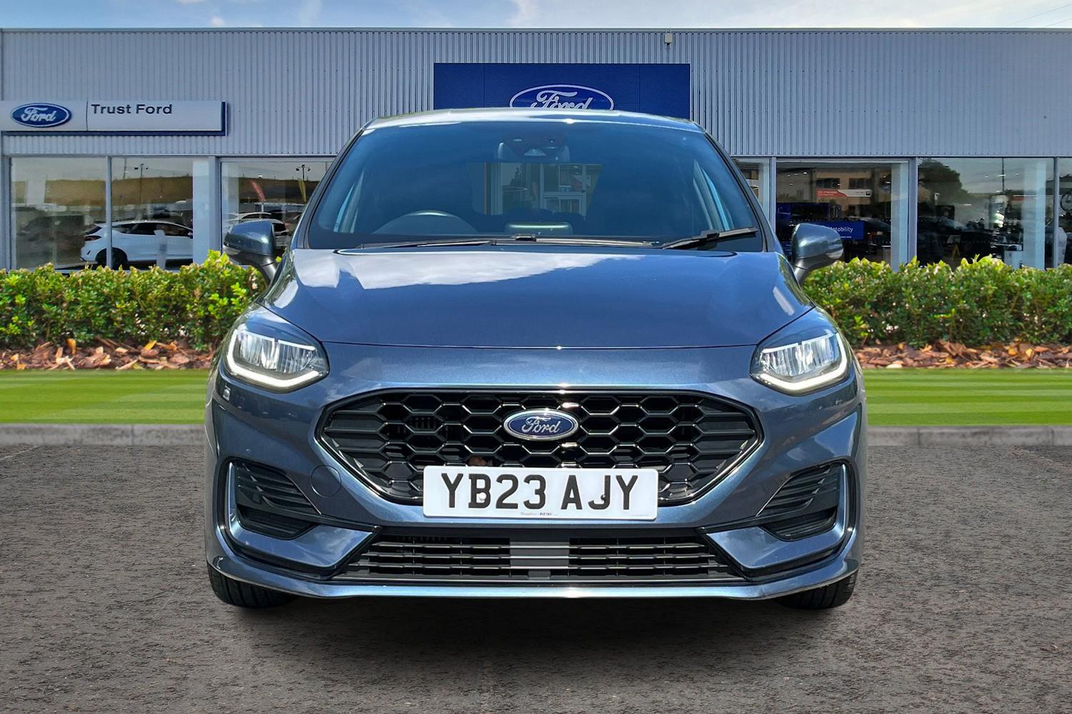 Ford FIESTA Photo 5