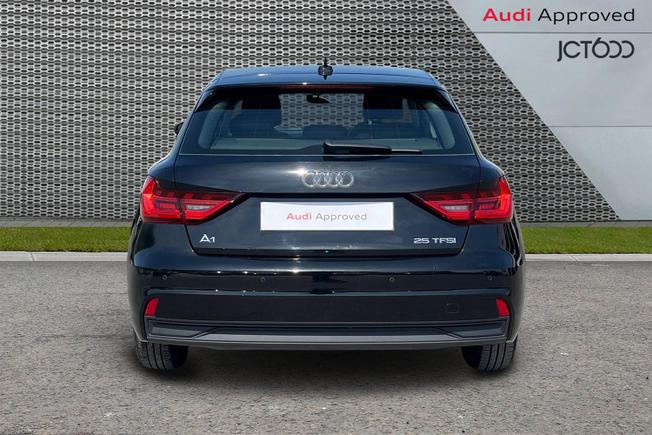 Audi A1 Photo 7