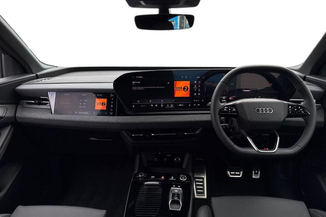 AUDI Q6 E-Tron Photo 10