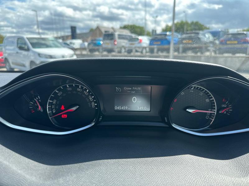 Used Peugeot 308 NU69VXE 14