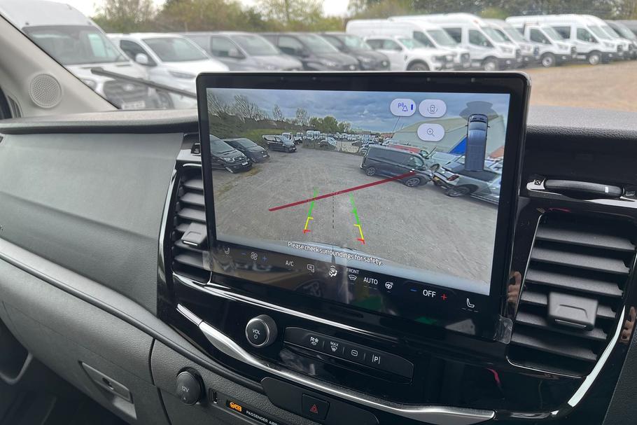 Used Ford E-TRANSIT YP75HFB 32