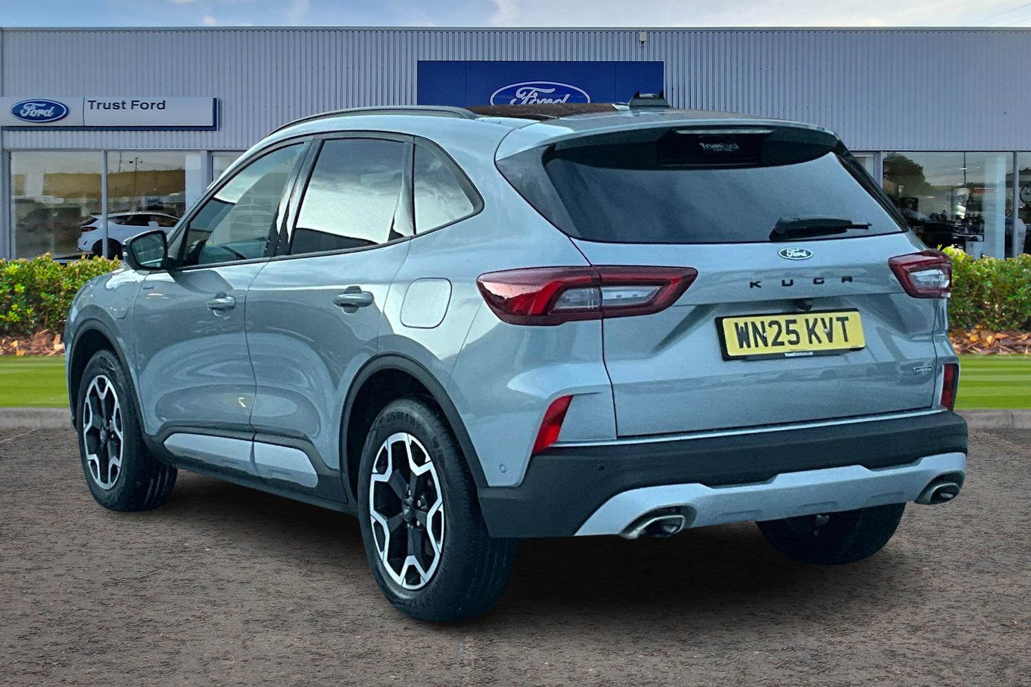 Ford KUGA Photo 1