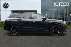 VOLKSWAGEN Tiguan Photo 4