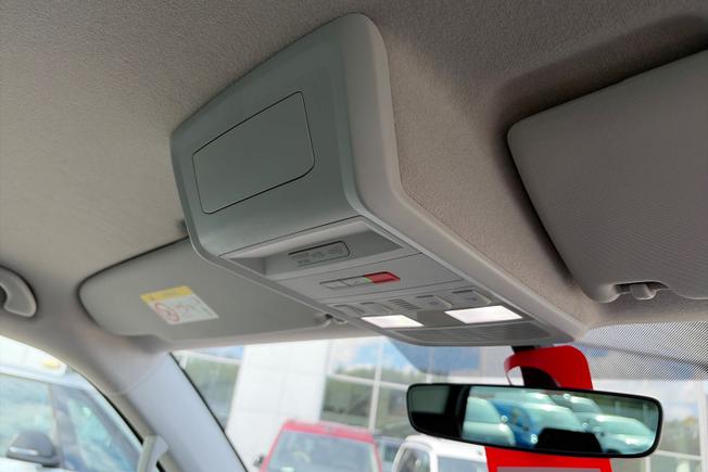 VOLKSWAGEN TRANSPORTER Photo 45