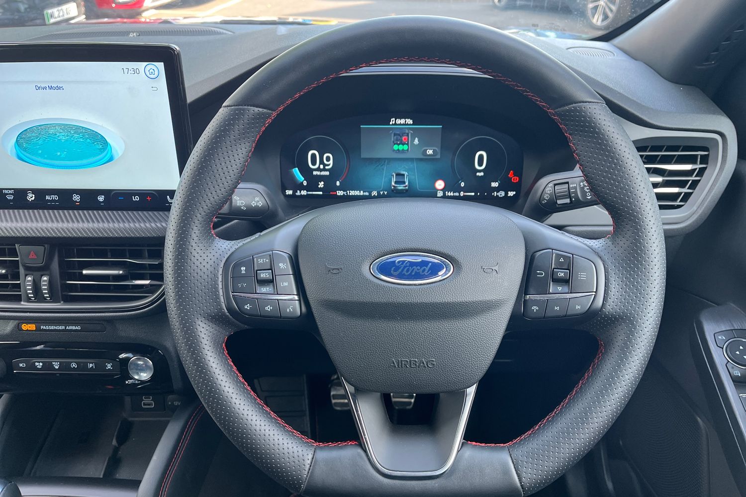 Ford KUGA Photo 11