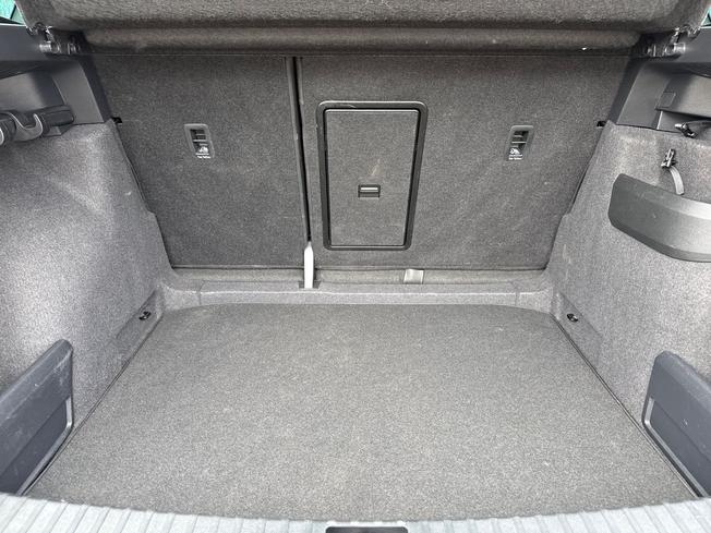 ŠKODA Karoq Photo 12