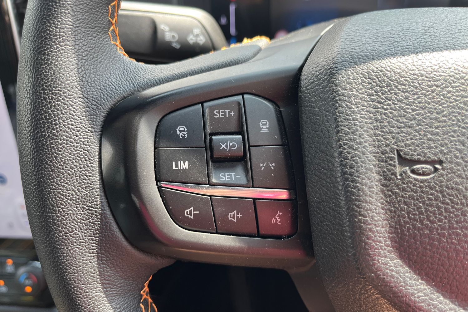 Ford RANGER Photo 26