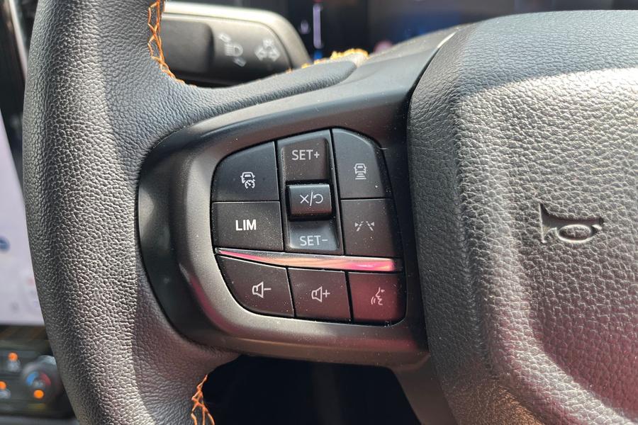 Ford RANGER Photo autoimg-cd92b2fa76d3d862a45f1d1749cc0e4c2fc5f97e.jpg