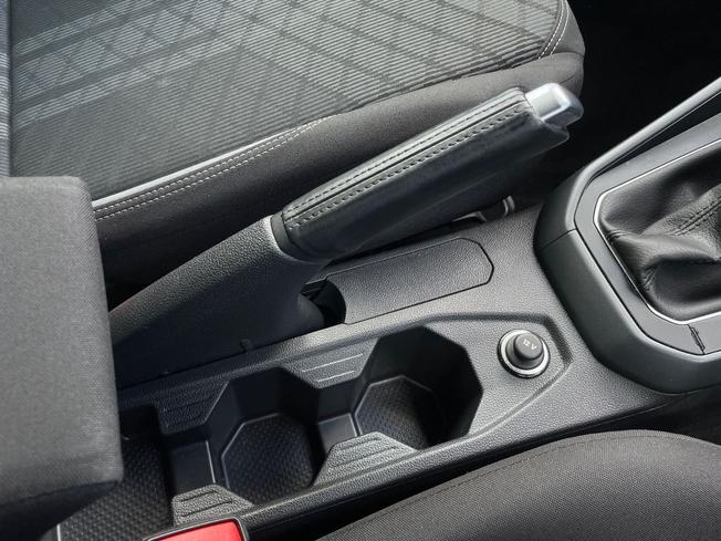 VOLKSWAGEN Polo Photo 41
