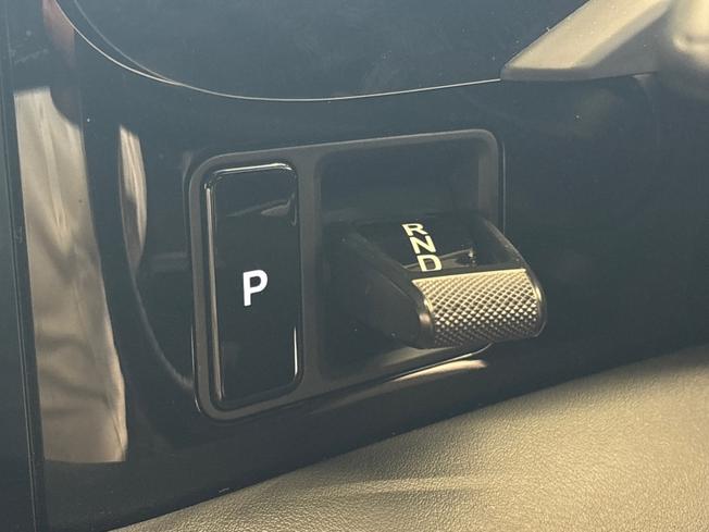 PORSCHE Taycan Photo 12